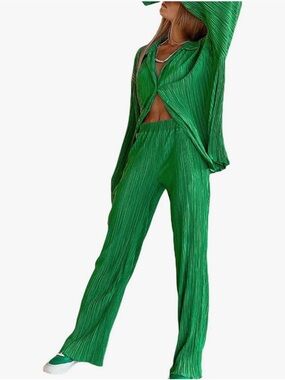 Green Women's Pleated pants set